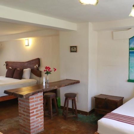 Hostal & Suites Pata De Perro Bacalar Εξωτερικό φωτογραφία
