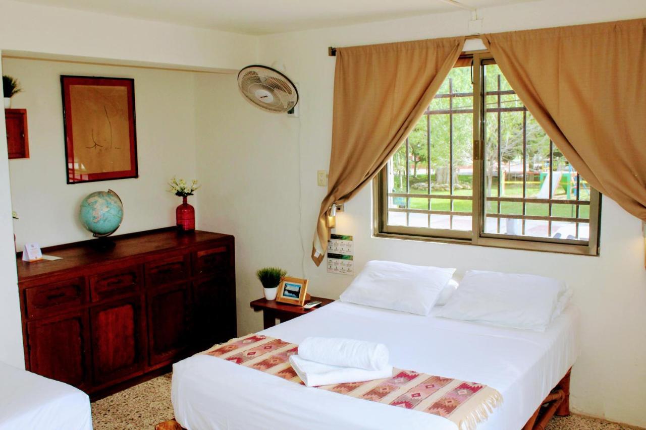 Hostal & Suites Pata De Perro Bacalar Εξωτερικό φωτογραφία