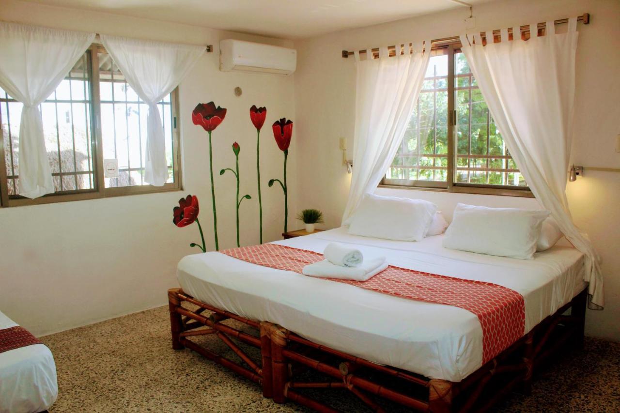 Hostal & Suites Pata De Perro Bacalar Εξωτερικό φωτογραφία